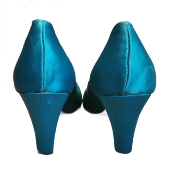 NEW Madeline Turquoise Blue Upper Silk Cover & Bow Stylish High Heel Pump SZ 7.5 - Picture 6 of 7
